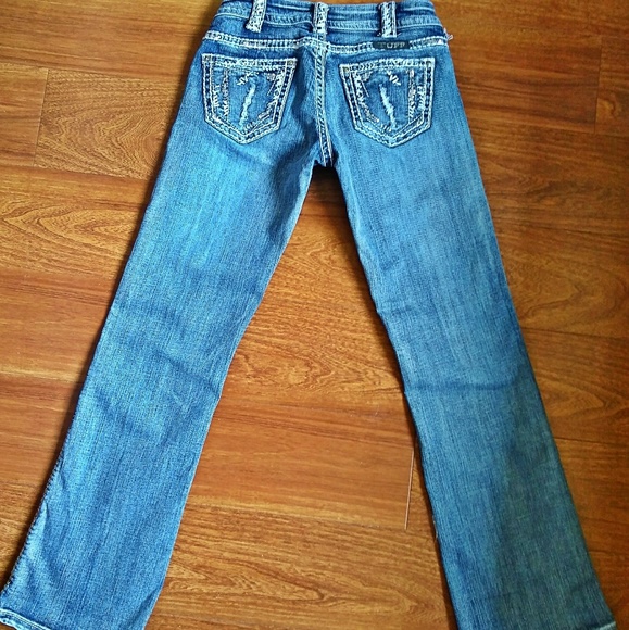 ***SOLD***Cowgirl Tuff XOXO Boot Cut Jeans - Picture 5 of 8
